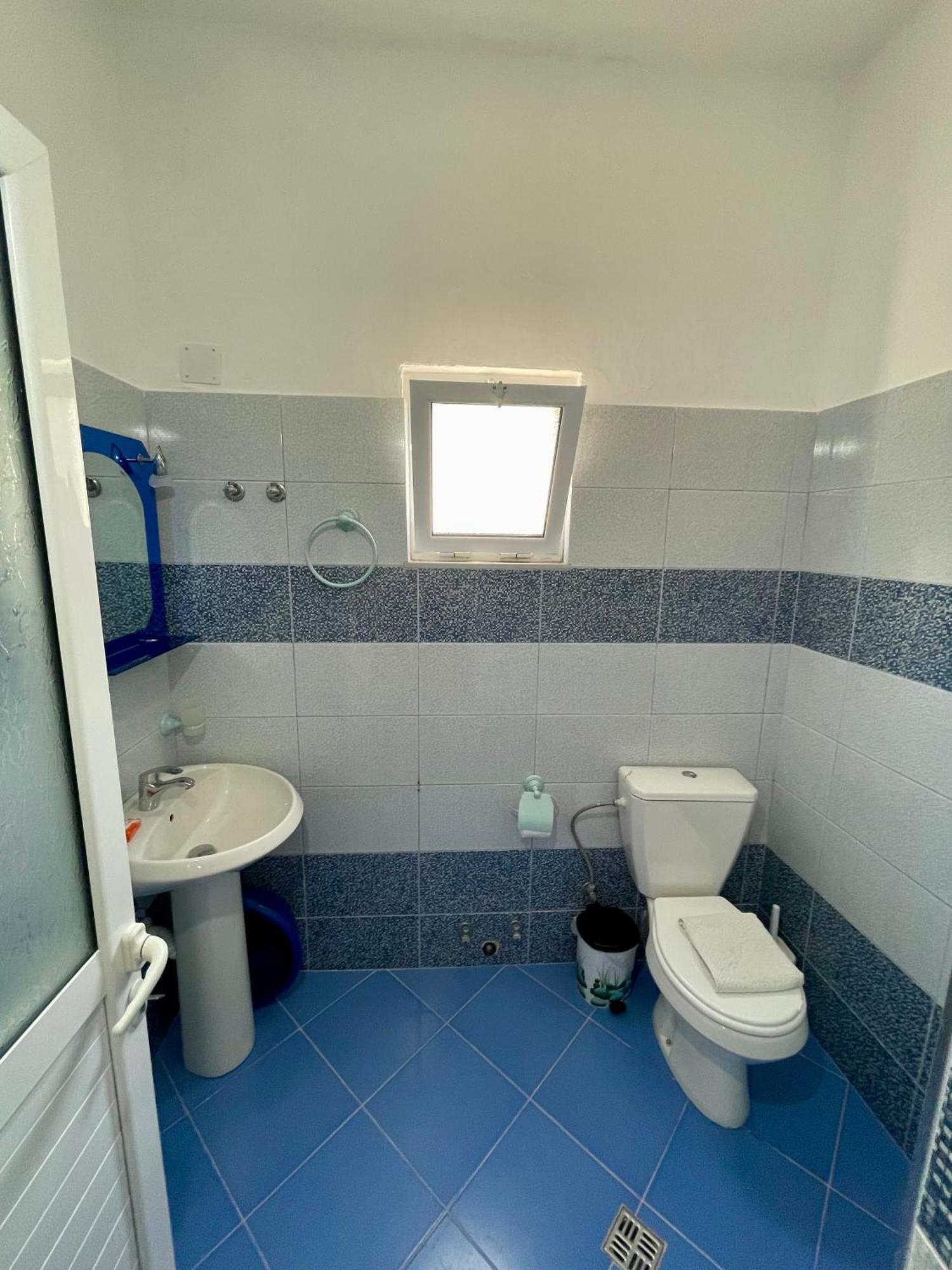 Keivi Guesthouse Саранда Екстер'єр фото